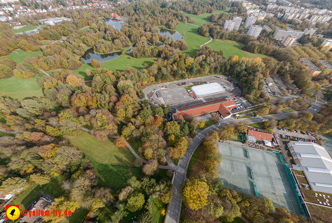 03.11.2022 -  Ostparksee mit Umgebung in Neuperlach